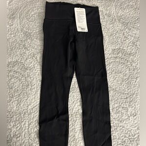 Lululemon Train Times NWT